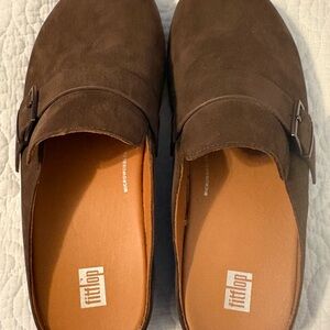 Fitflop suede clogs.